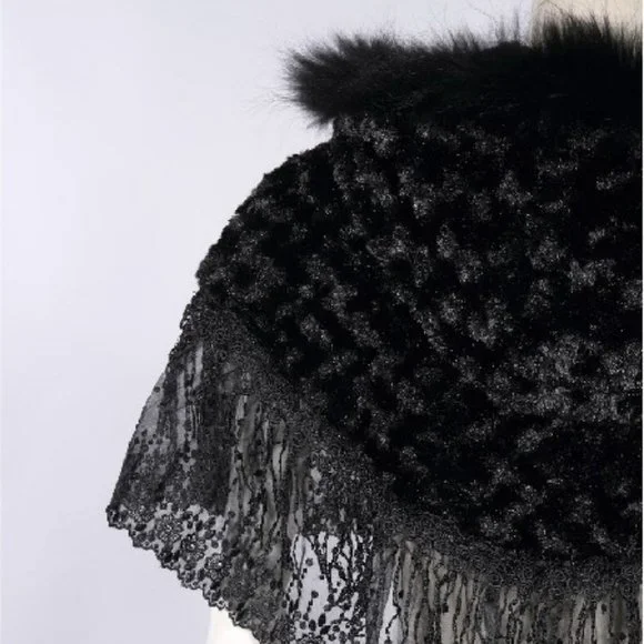 Gothic Lolita Steampunk Victorian Adorable Plush Fur & Lace Black Hooded Cape OS - Picture 7 of 11